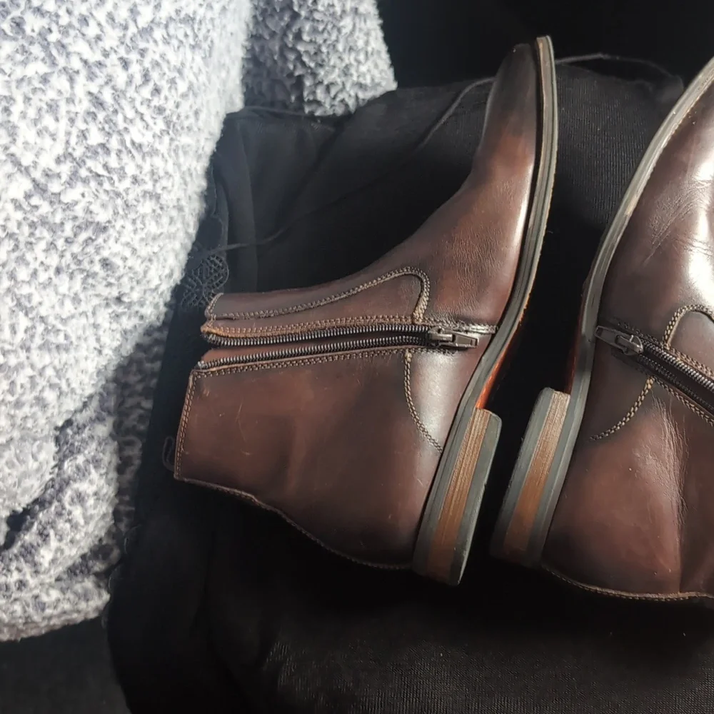 La Milano Italian Chelsea Boots Men Leather, Side Zipper SIZE 9.5